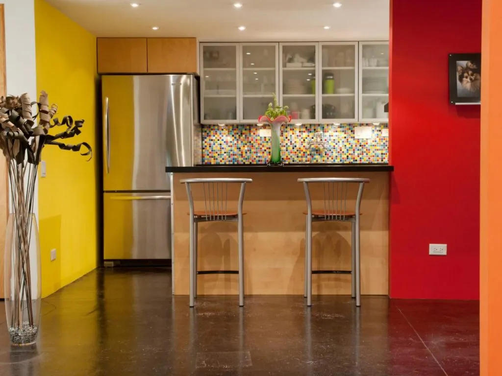 дизайн цвета стен кухни