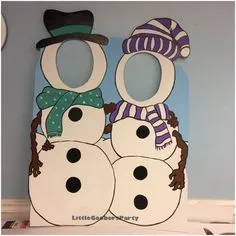 Winter Wonderland Photo Booth Prop - Snowman Buddies Face in Hole Photo Op Stand-in - Indoor / Outdoor Decorations - Snowman Cutout Kids Christmas Party, Office Christmas, Christmas Party Decorations, Christmas In July, Christmas Signs, Christmas Photos, Holiday Parties, Outdoor Decorations, Christmas Snowman
