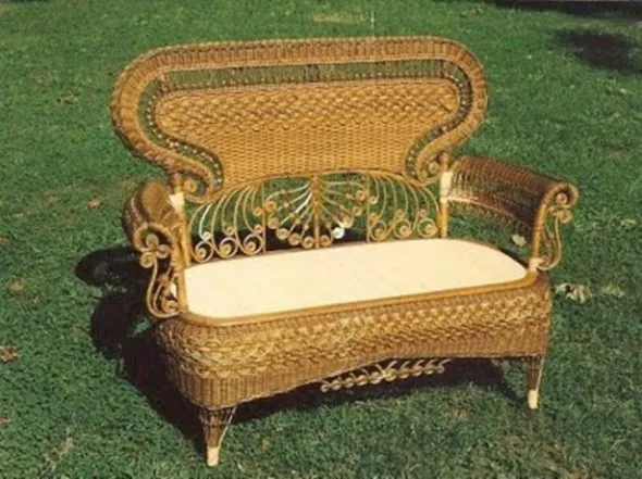 Плетёная мебель из лозы для отдыха