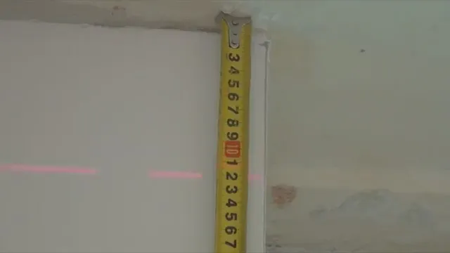 расстояние от потолка для реечного потолка