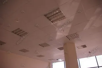 Потолок Армстронг Байкал на белой подвесной системе (1-5)