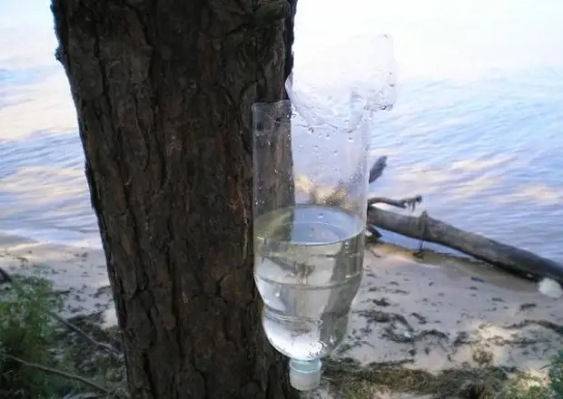 умывальник из пластиковой бутылки, фото с сайта funnybottle.ru